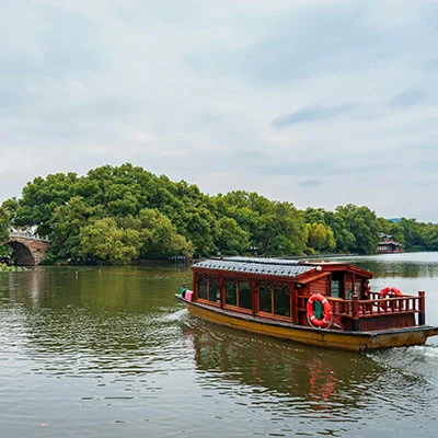 Luxury River Cruises Along Hangzhou’s Grand Canal